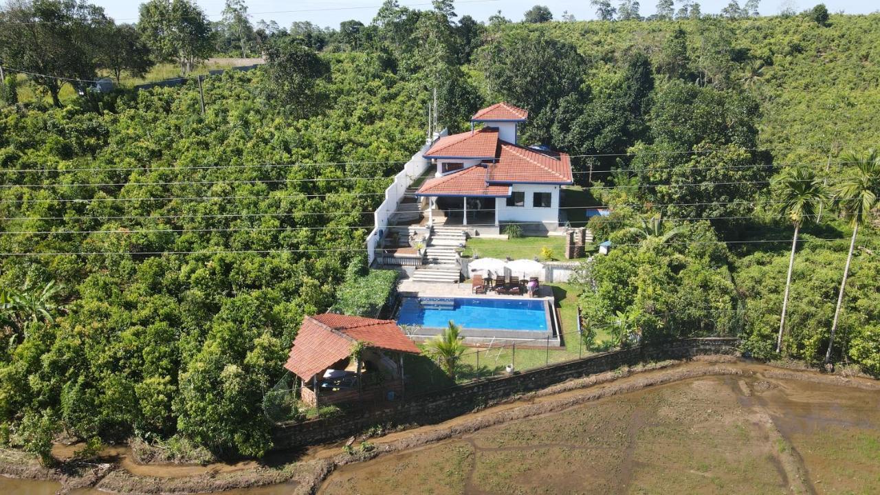 Peaceful Villa With Pool Near Hikkaduwa Амбалангода Экстерьер фото